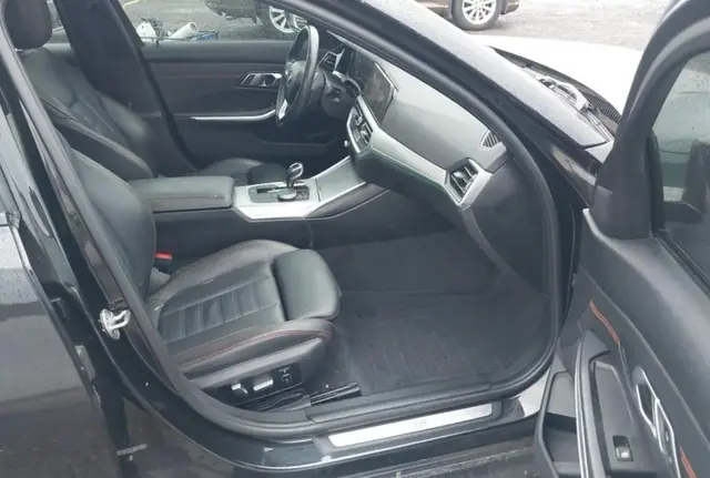 BMW 330XI 2019