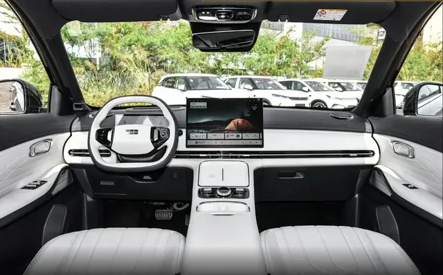 GEELY STARSHIP 7 2026