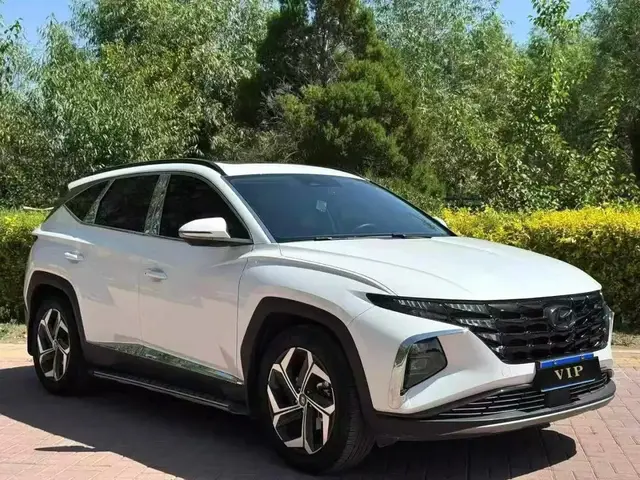 HYUNDAI TUCSON PREMIUM 2022