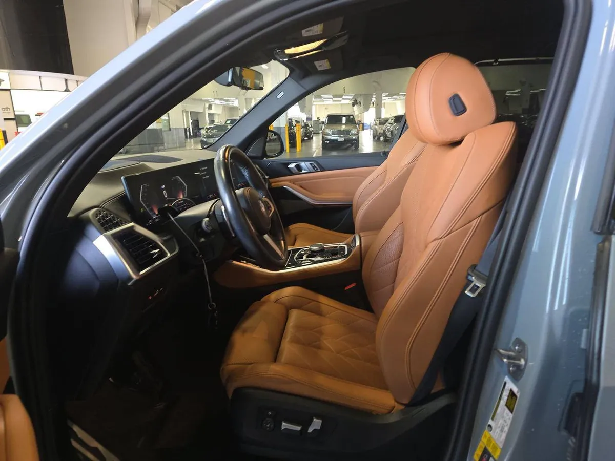 BMW X5 SPORTS ACTIVITY VEHICLE 2024