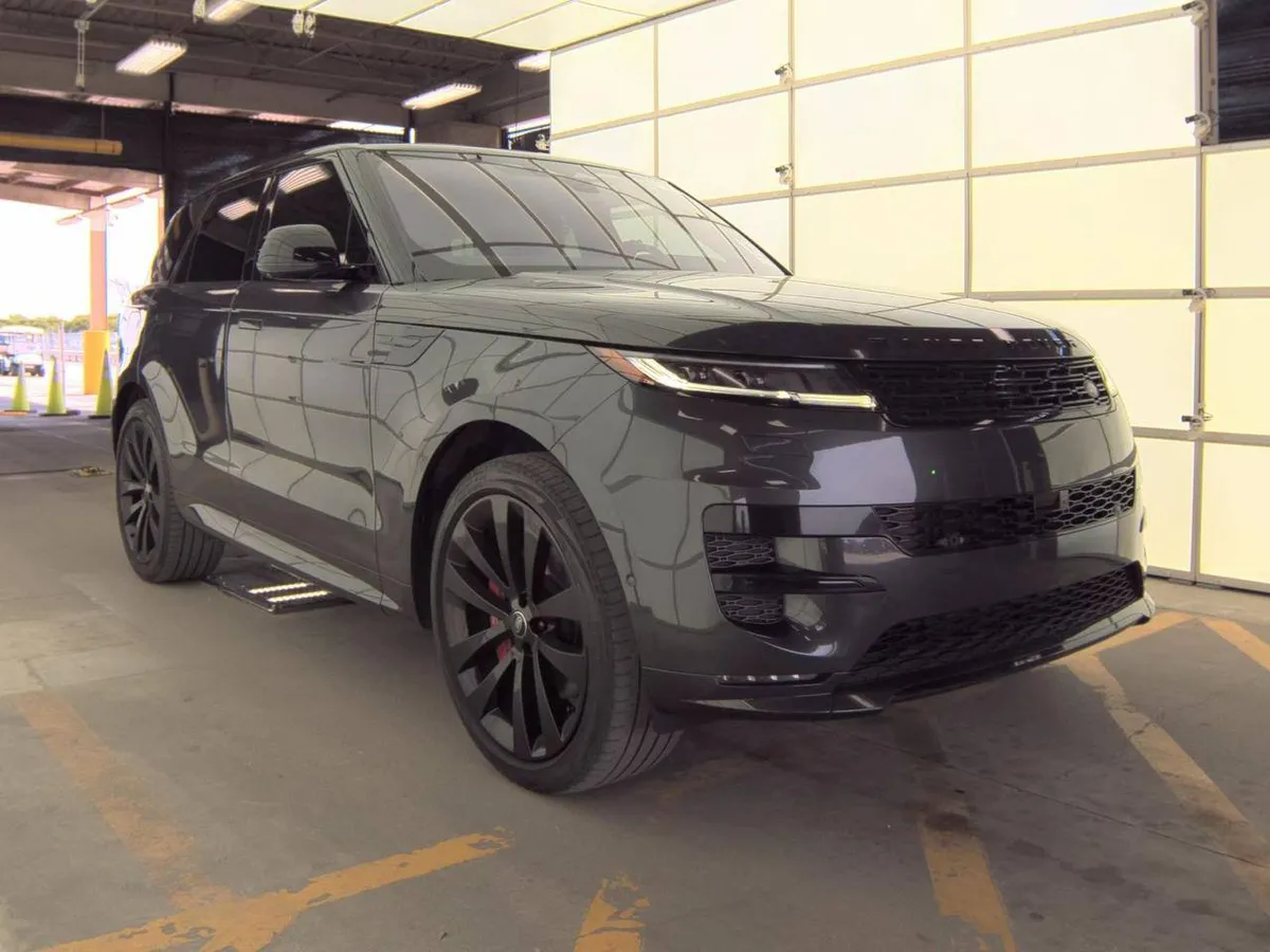 LAND ROVER RANGE ROVER SPORT SE 2023