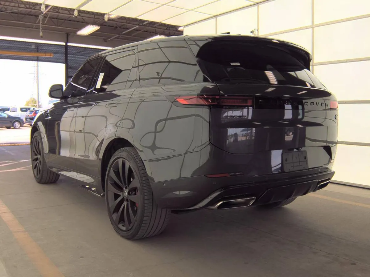 LAND ROVER RANGE ROVER SPORT SE 2023
