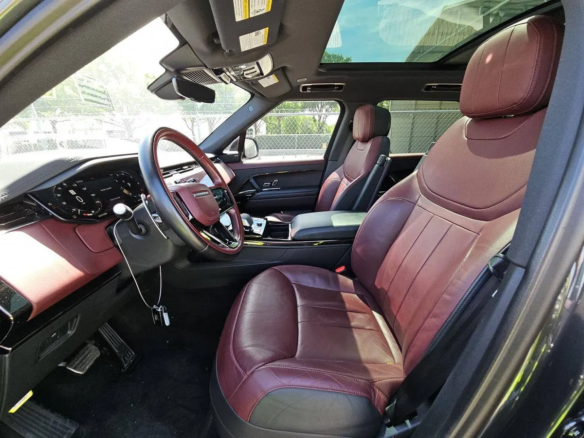 LAND ROVER RANGE ROVER SPORT SE 2023