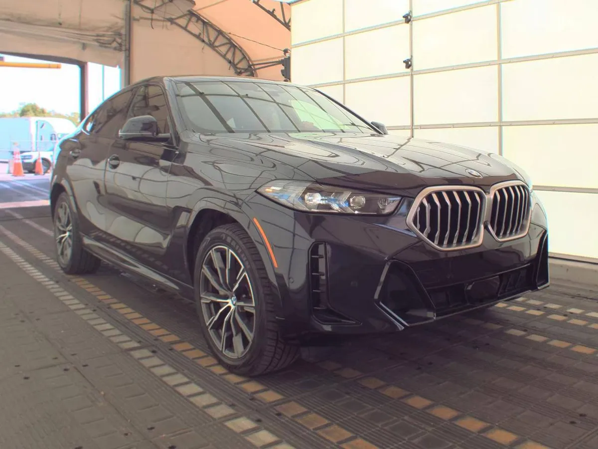 BMW X6 SPORTS ACTIVITY COUPE 2024
