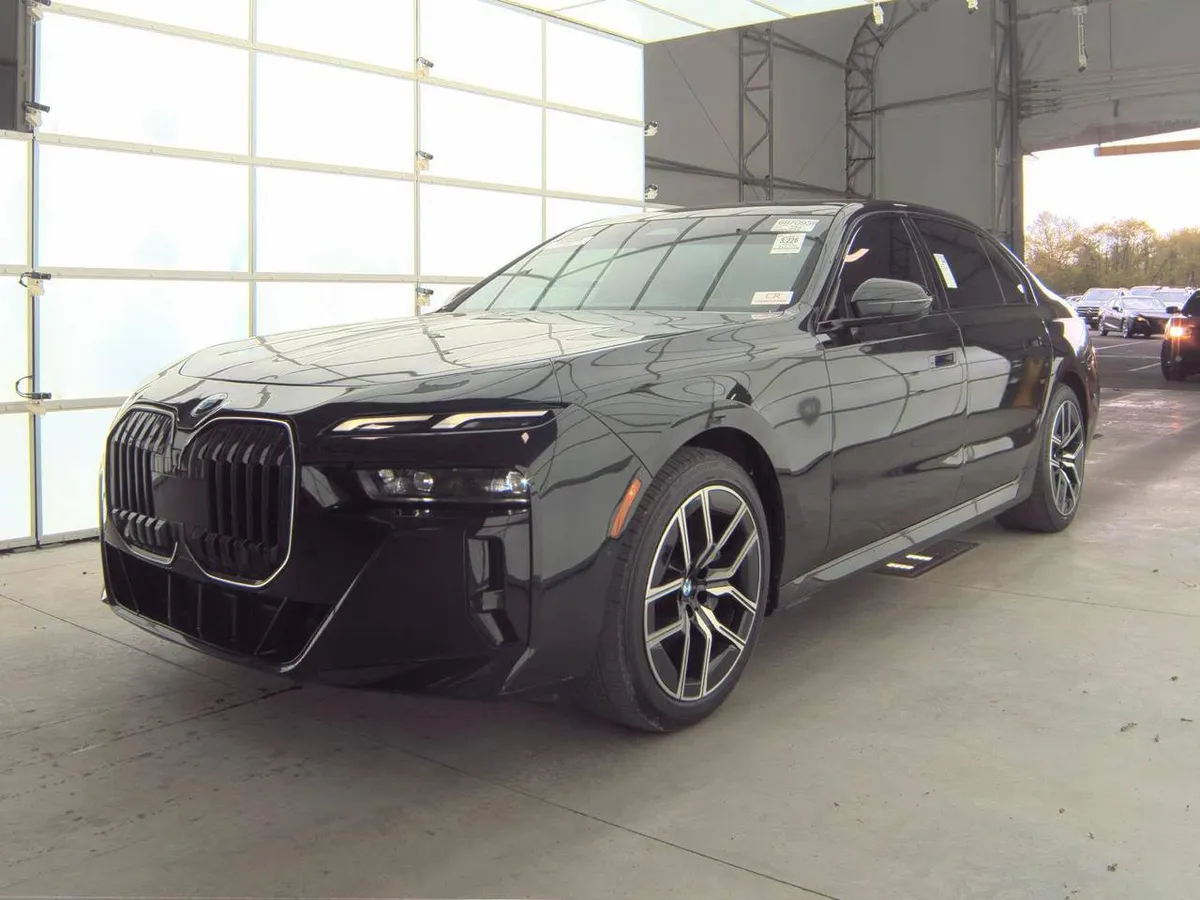 BMW 7 SERIES 740I XDRIVE 2024