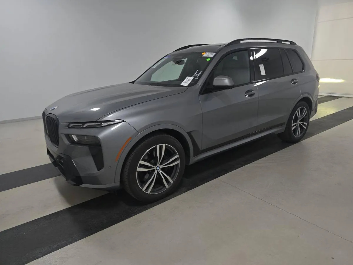 BMW X7 M SPORT LINE 2023