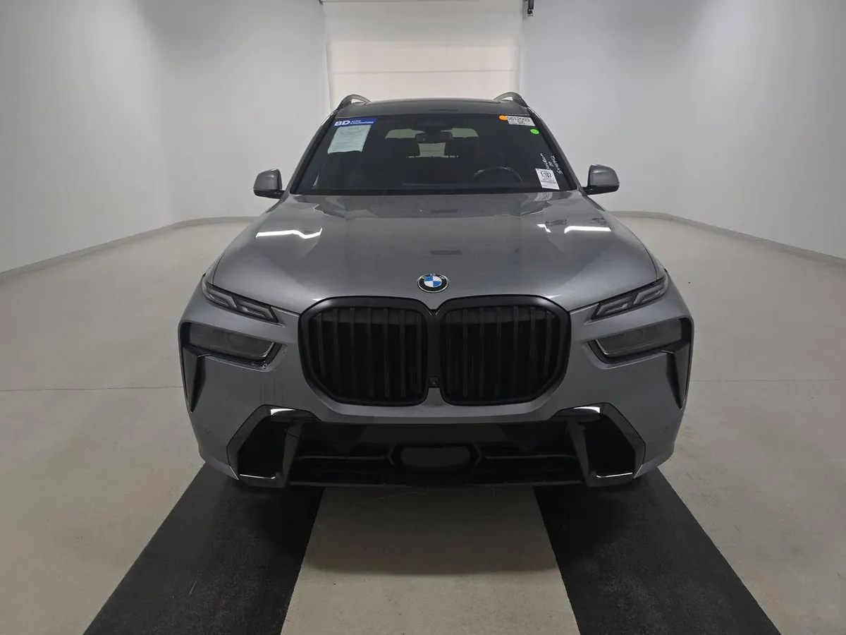 BMW X7 M SPORT LINE 2023