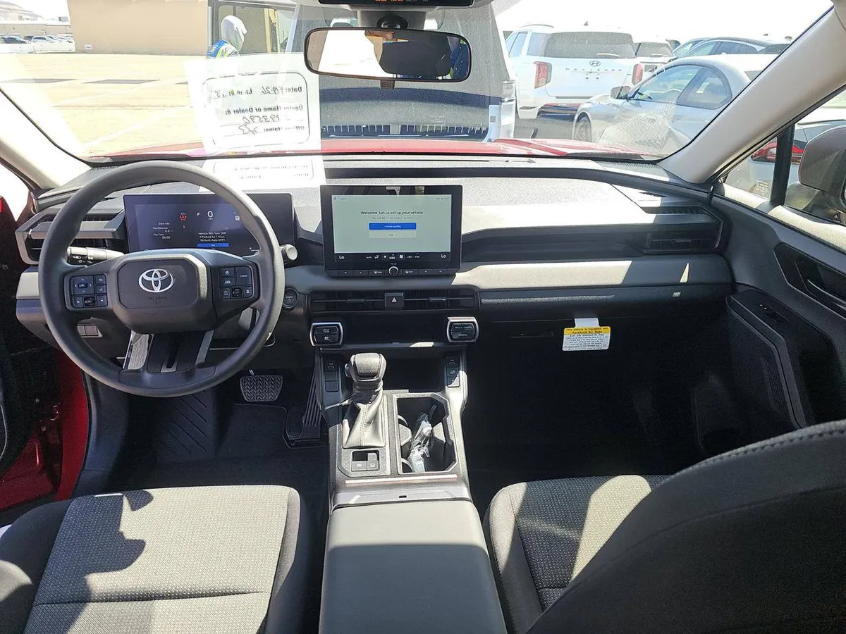 TOYOTA RAV4 HYBRID LE 2026