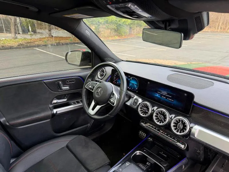 MERCEDES-BENZ GLB 250 4MATIC 2022