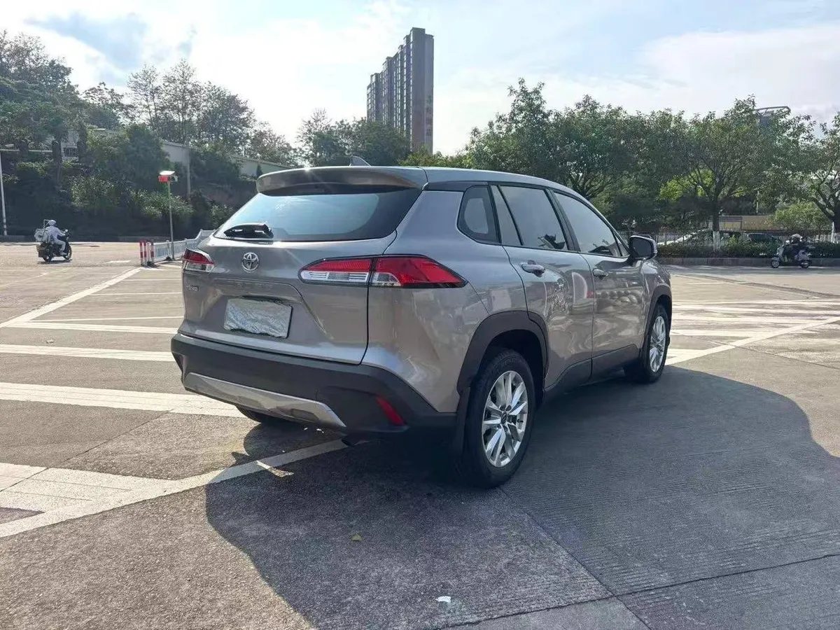 TOYOTA COROLLA CROSS 2022