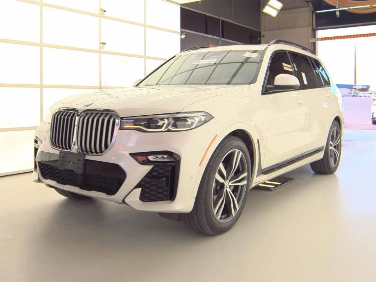 BMW X7 SPORTS ACTIVITY VEHICLE 2022