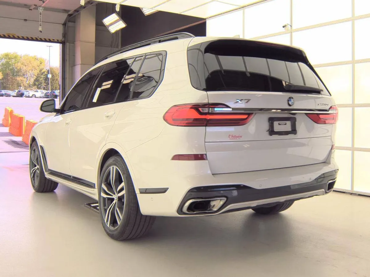 BMW X7 SPORTS ACTIVITY VEHICLE 2022