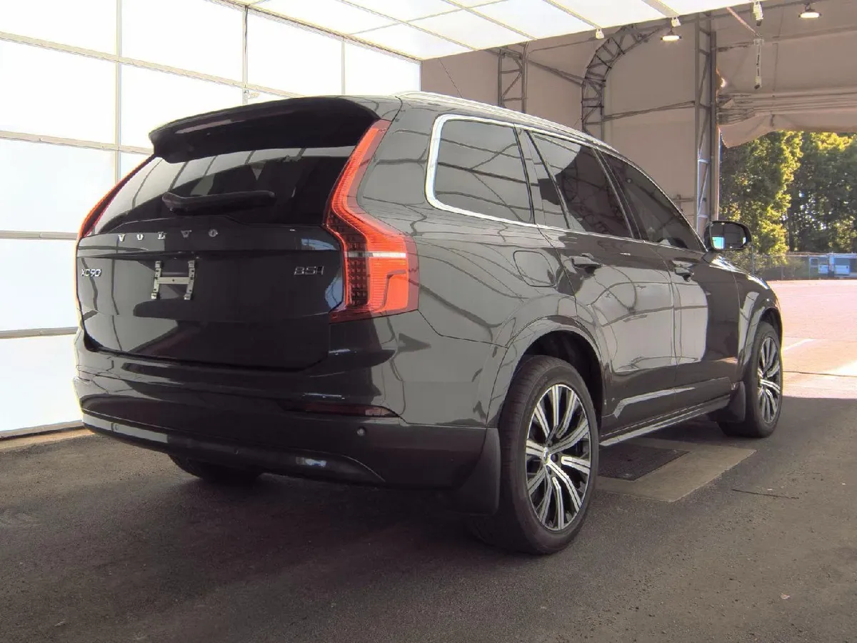 VOLVO XC90 B5 CORE 7 2023