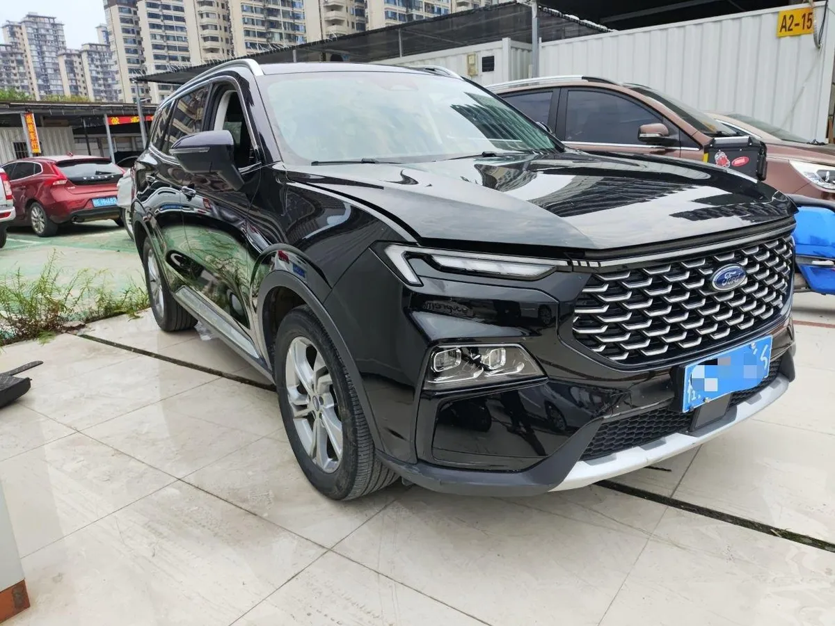 FORD EQUATOR SPORT PLATINUM EDITION 2023