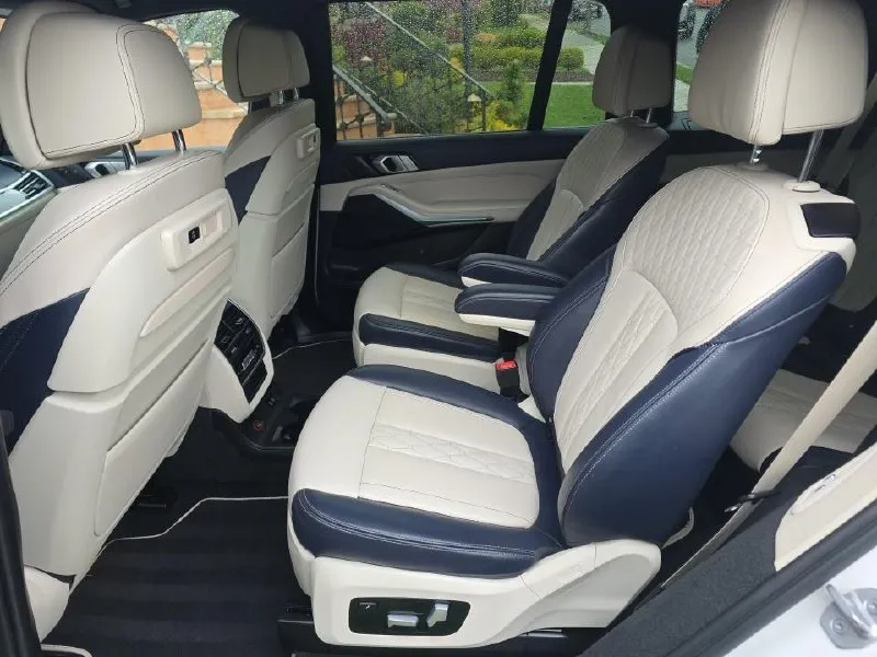 BMW X7 SPORTS ACTIVITY VEHICLE 2022