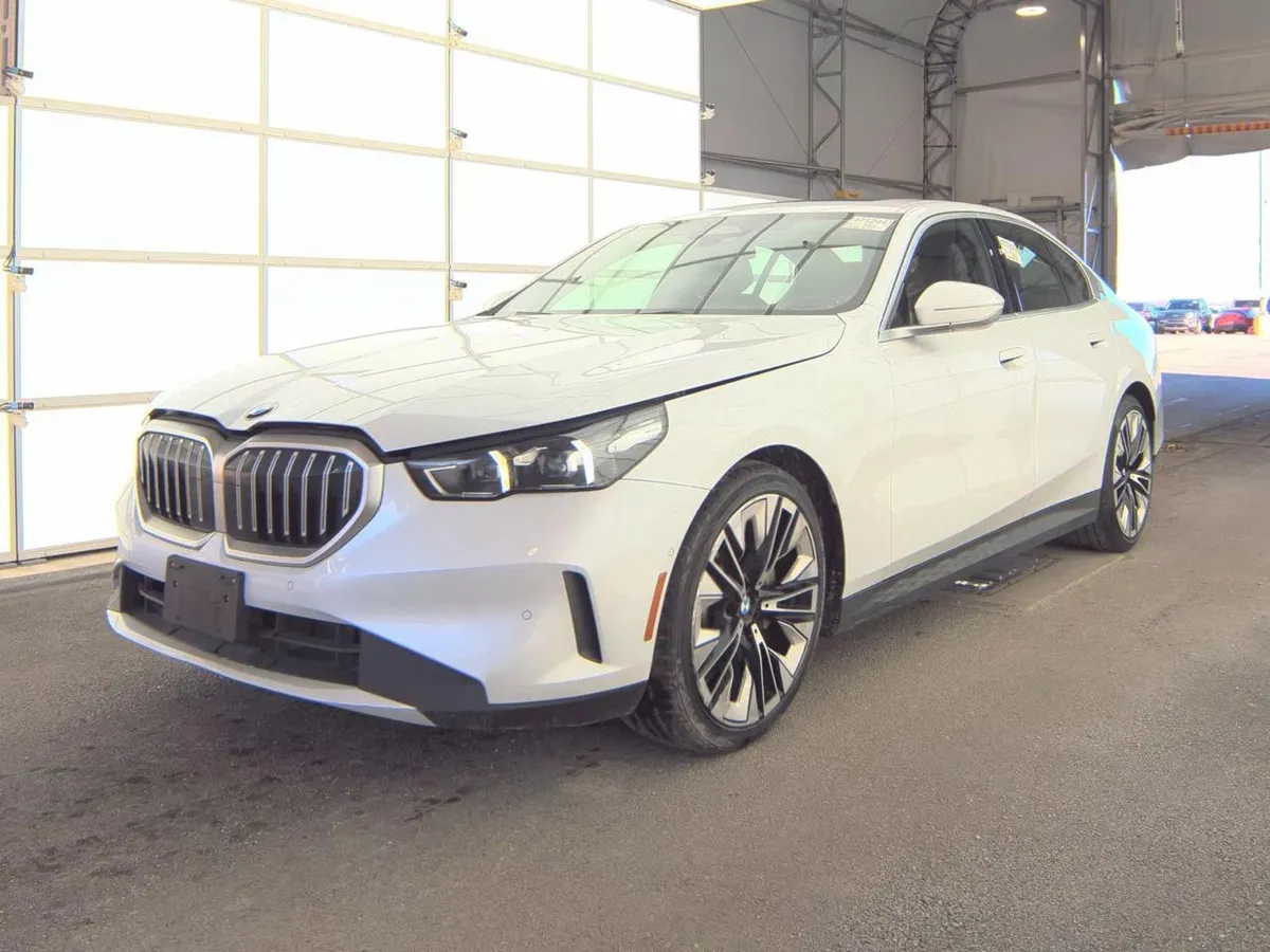 BMW 5 SERIES SEDAN 530I 2023