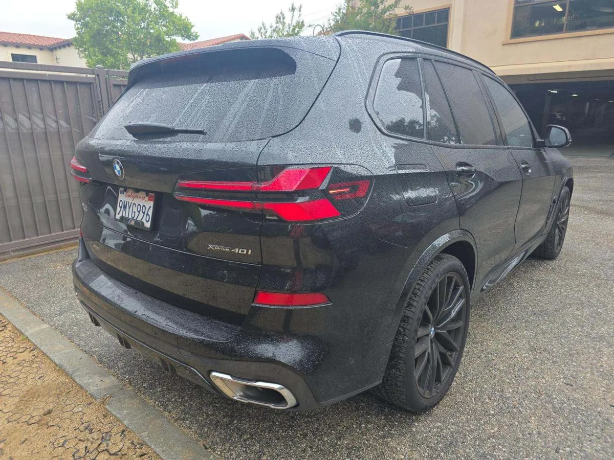 BMW X5 SPORTS ACTIVITY VEHICLE 2023