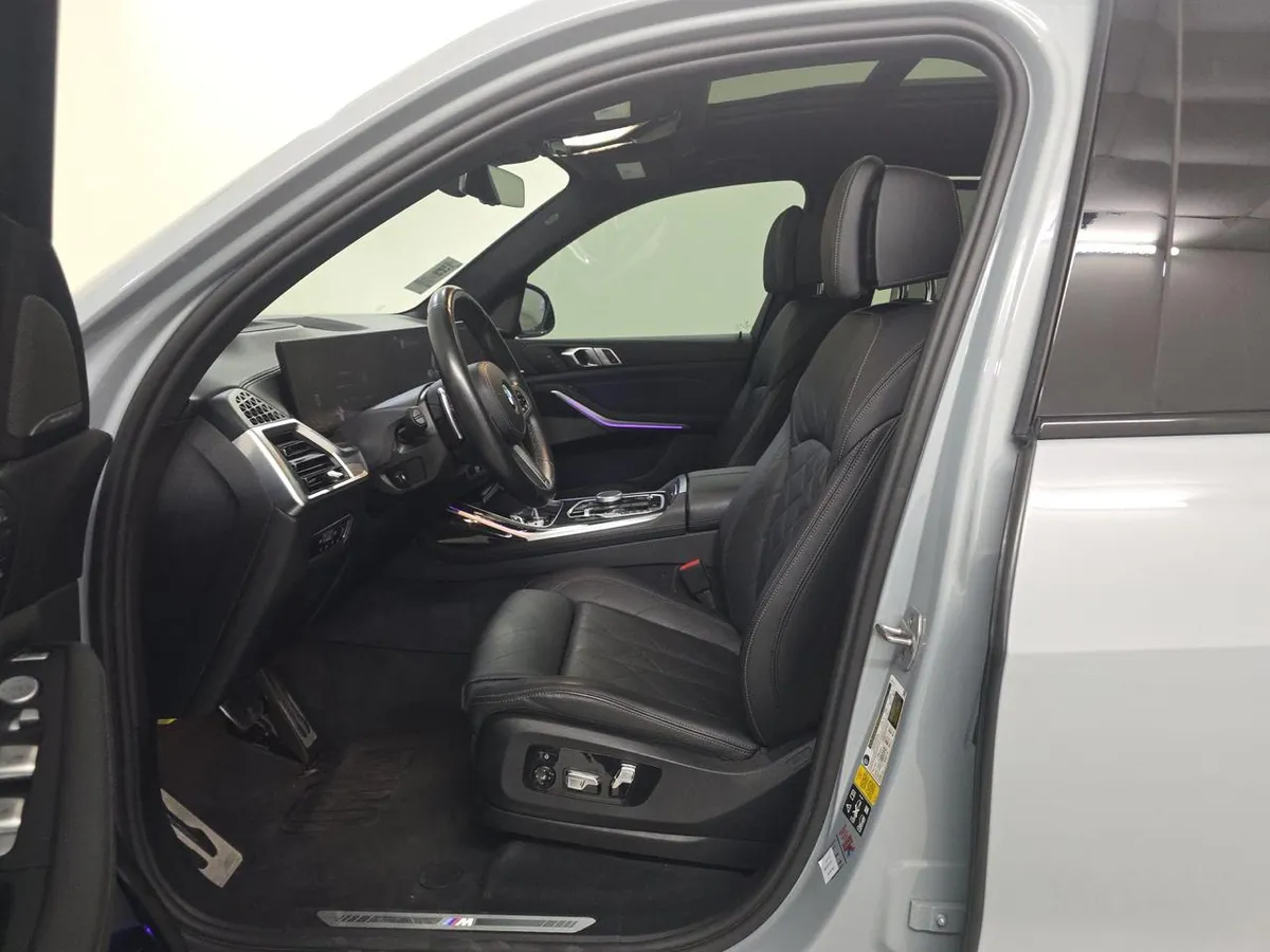 BMW X7 SPORTS ACTIVITY VEHICLE 2022