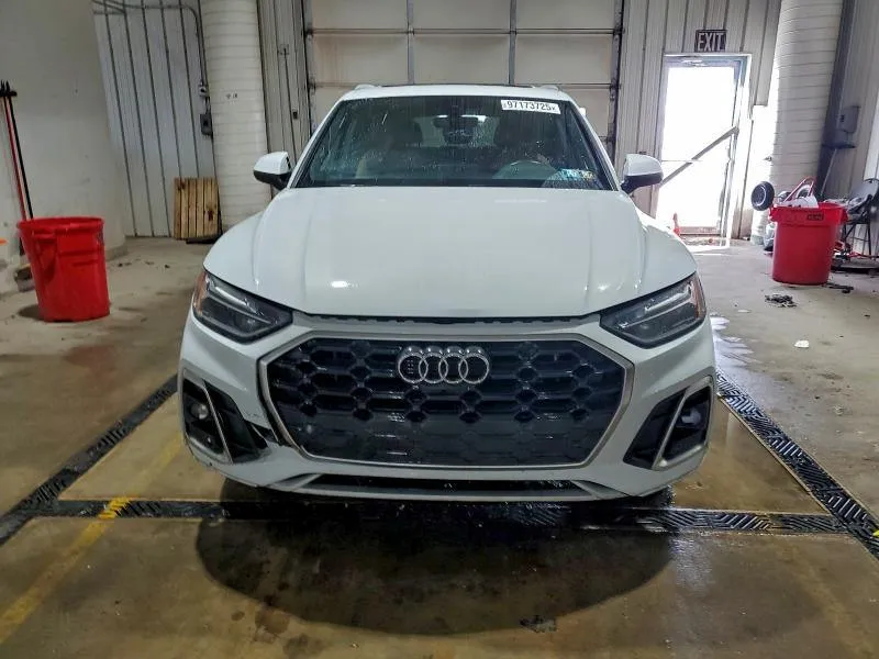 AUDI Q5 PREMIUM PLUS 45 2021