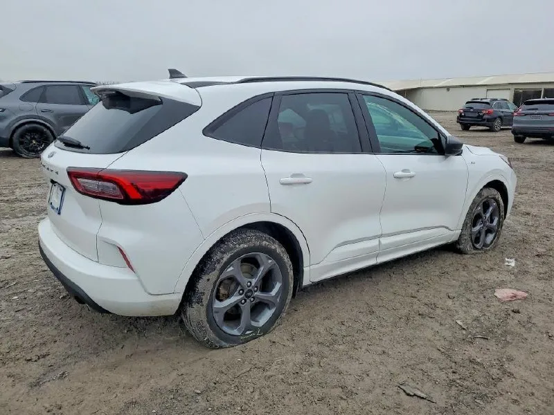 FORD ESCAPE ST LINE 2023