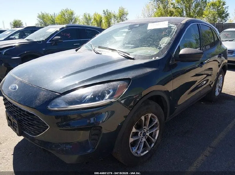 FORD ESCAPE SE 2022
