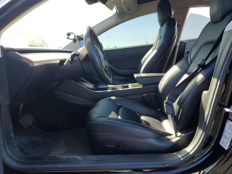 TESLA MODEL 3 2018