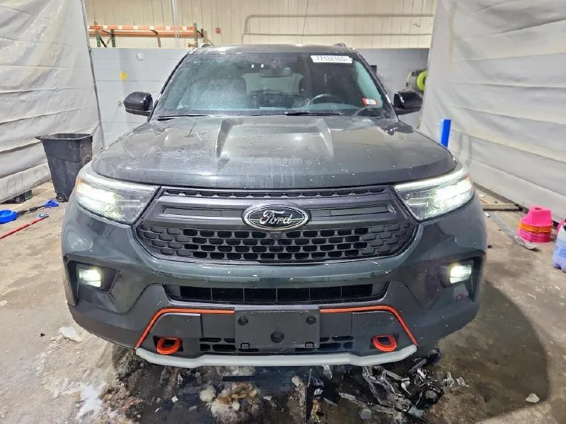 FORD EXPLORER TIMBERLINE 2023