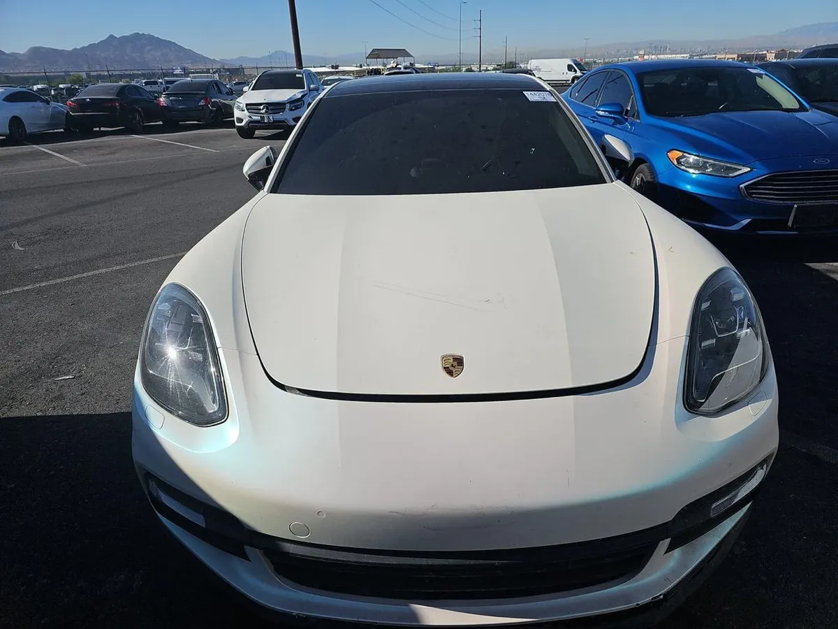 PORSCHE PANAMERA 2020