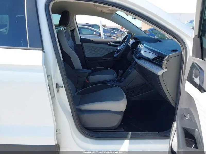 VOLKSWAGEN TAOS 2021