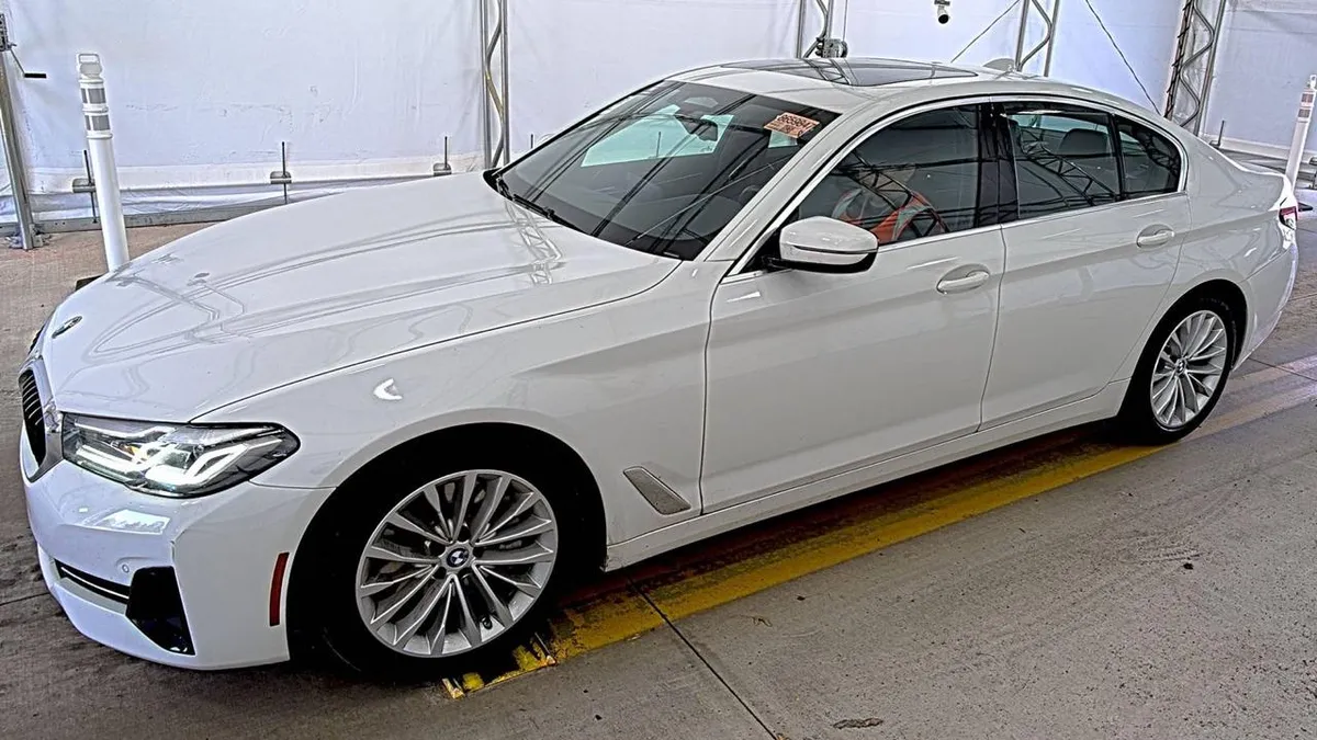 BMW 5 SERIES SEDAN 530I 2022