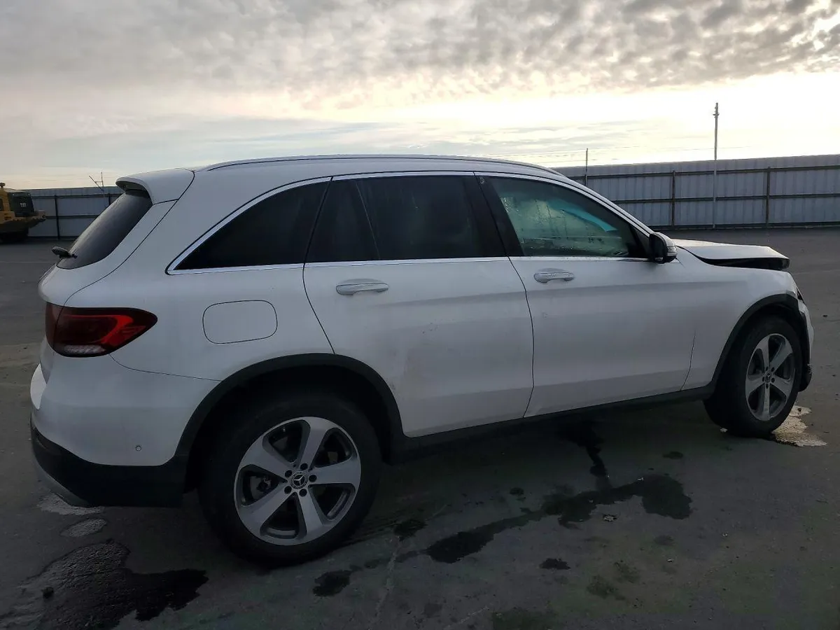 MERCEDES-BENZ GLC-CLASS 2022