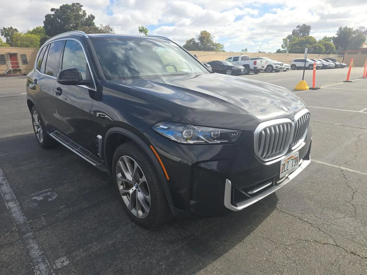 BMW X5 SPORTS ACTIVITY VEHICLE 2024
