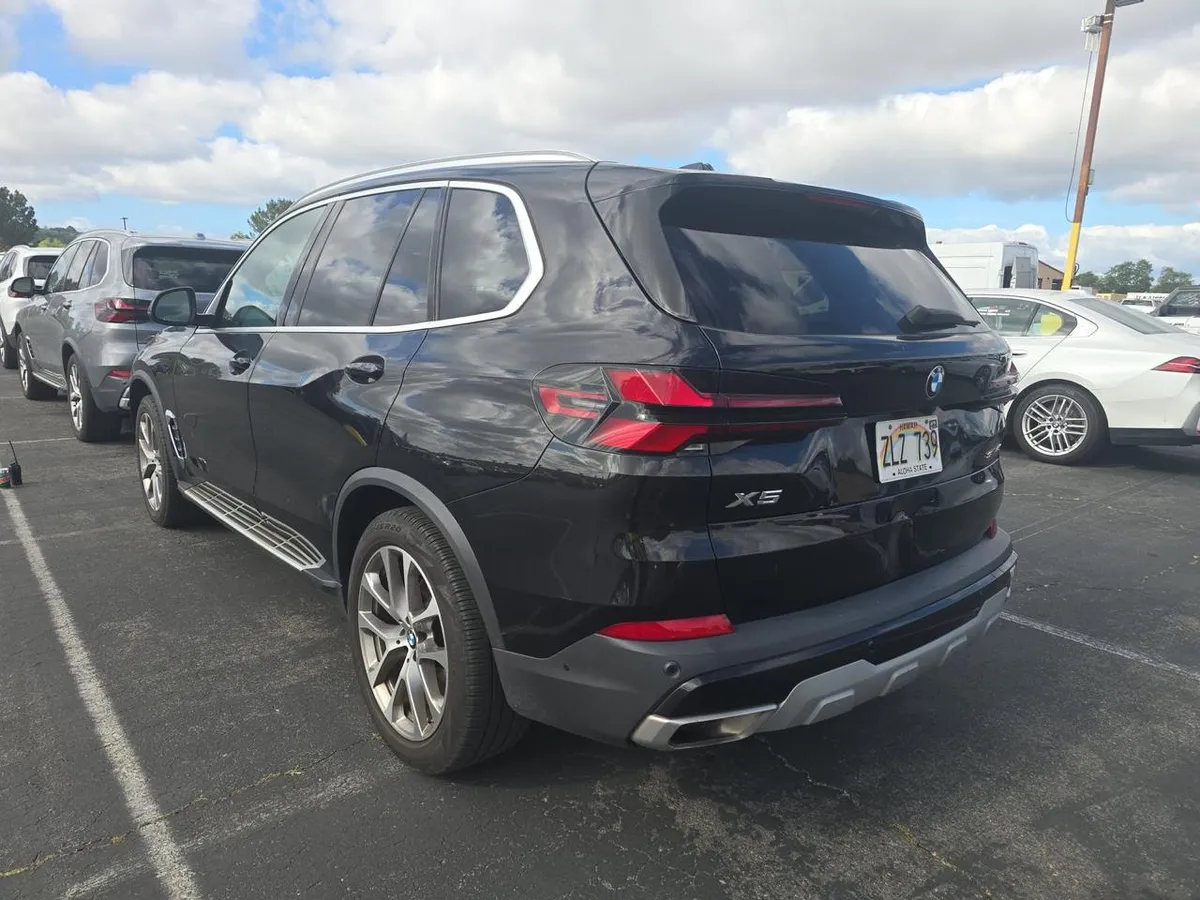 BMW X5 SPORTS ACTIVITY VEHICLE 2024