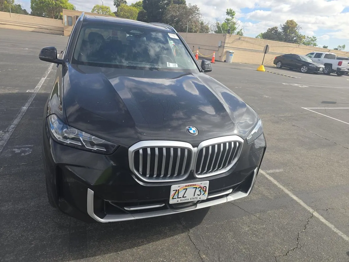 BMW X5 SPORTS ACTIVITY VEHICLE 2024