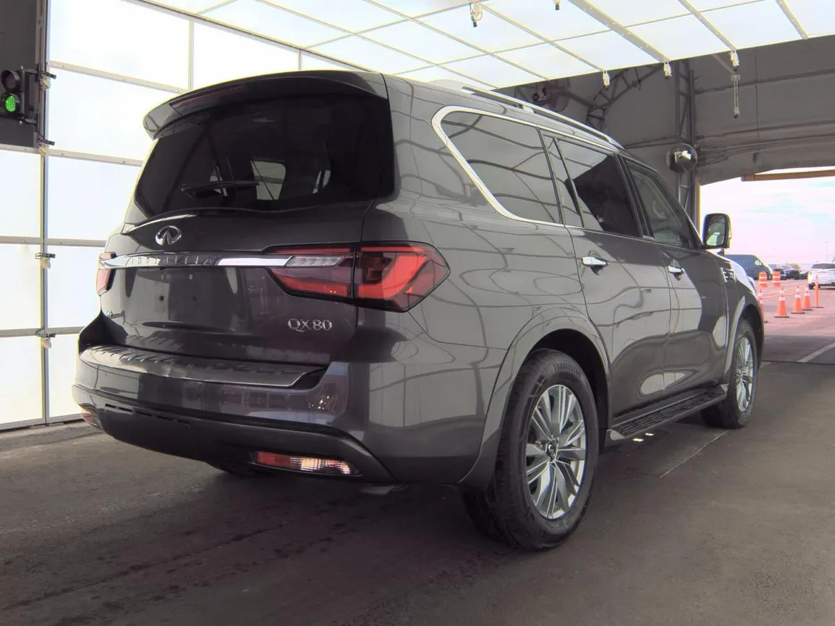 INFINITI QX80 LUXE 2024