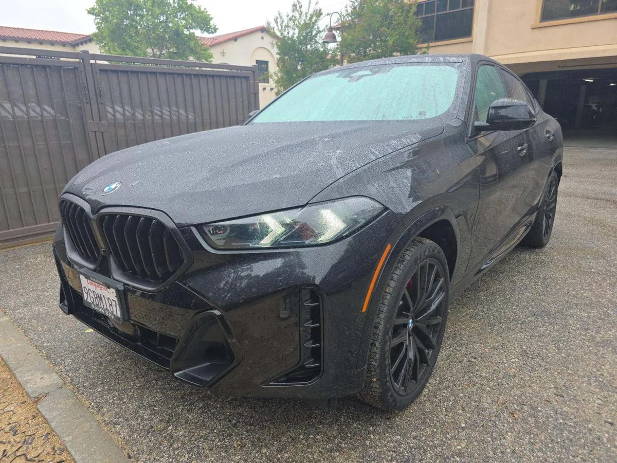 BMW X6 SPORTS ACTIVITY COUPE 2023