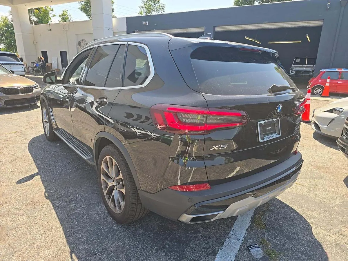 BMW X5 КОМФОРТ И ДИНАМИКА 2022
