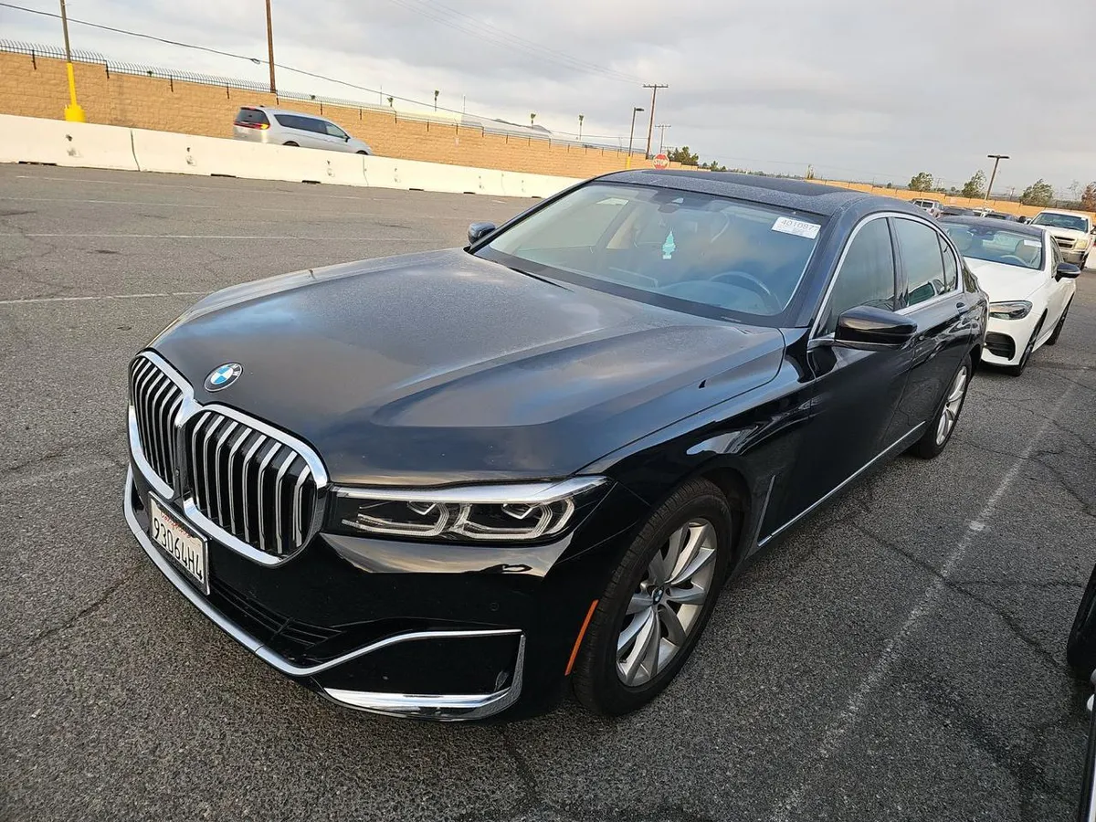 BMW 7 SERIES SEDAN 740I 2022