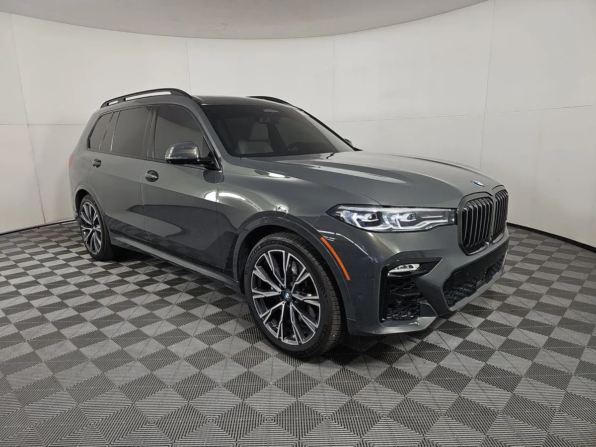 BMW X7 SPORTS ACTIVITY VEHICLE 2021