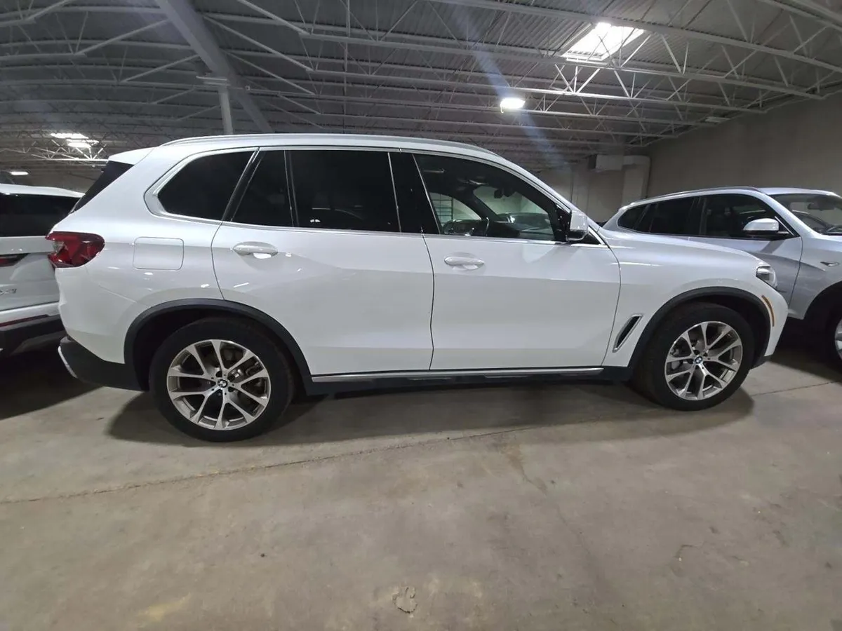 BMW X5 SPORTS ACTIVITY VEHICLE 2021