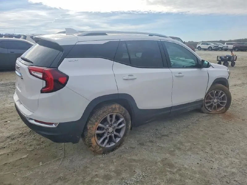 GMC TERRAIN SLT 2023