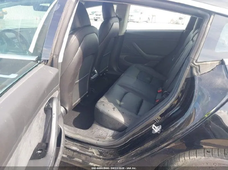 TESLA MODEL 3 LONG RANGE 2019