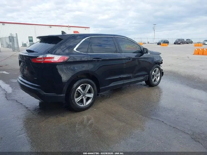 FORD EDGE SEL 2023