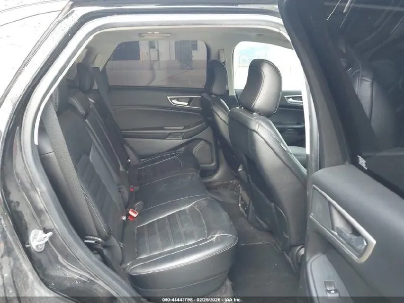 FORD EDGE SEL 2023