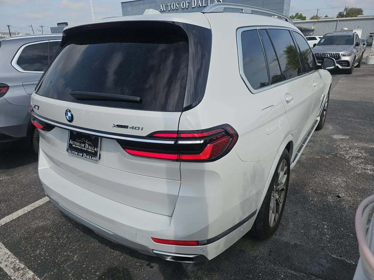 BMW X7 SPORTS ACTIVITY VEHICLE 2022