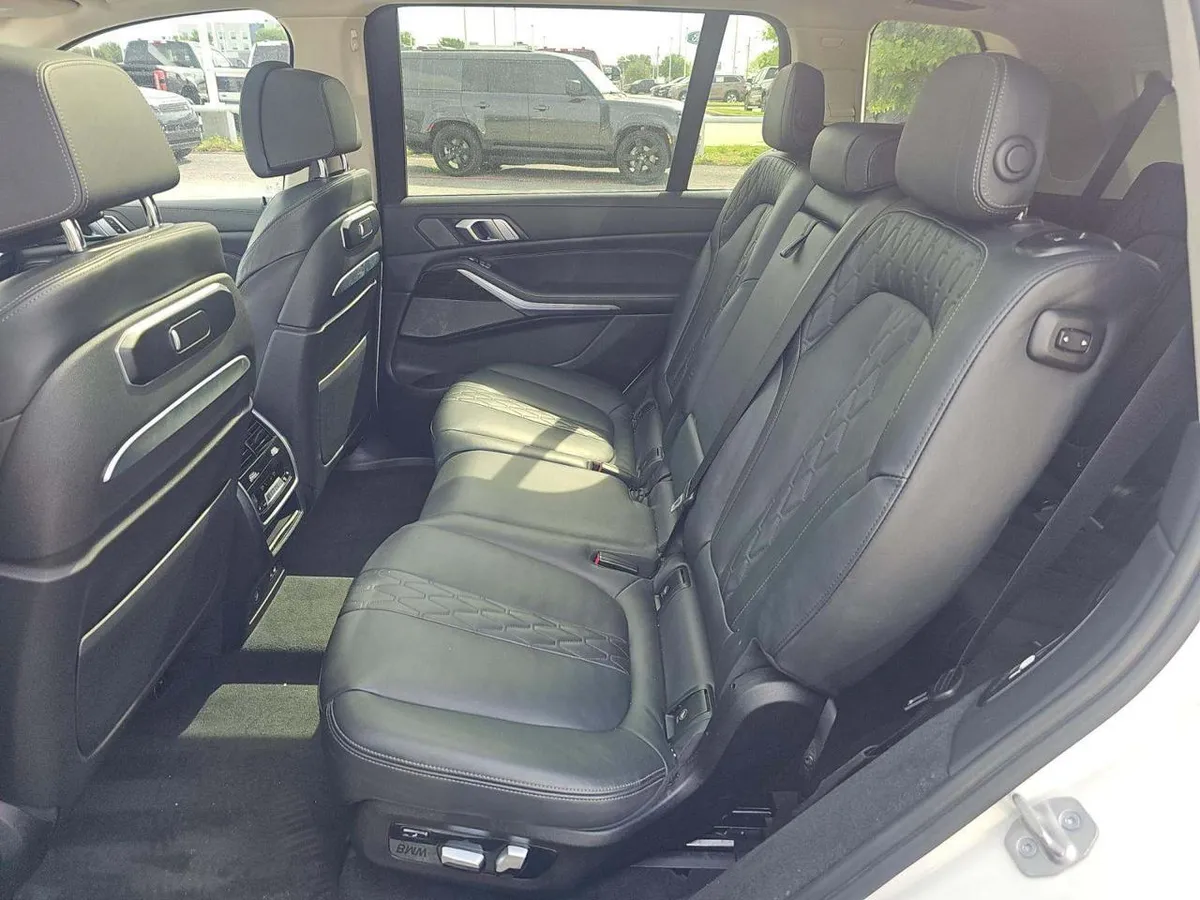 BMW X7 SPORTS ACTIVITY VEHICLE 2022