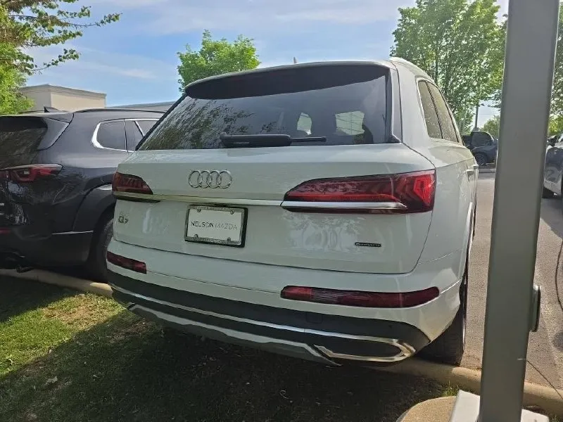 AUDI Q7 PREMIUM 2023