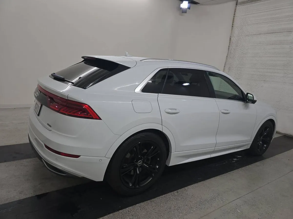 AUDI Q8 PRESTIGE 2022