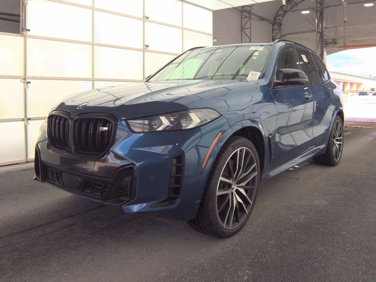 BMW X5 SPORTS ACTIVITY VEHICLE 2024
