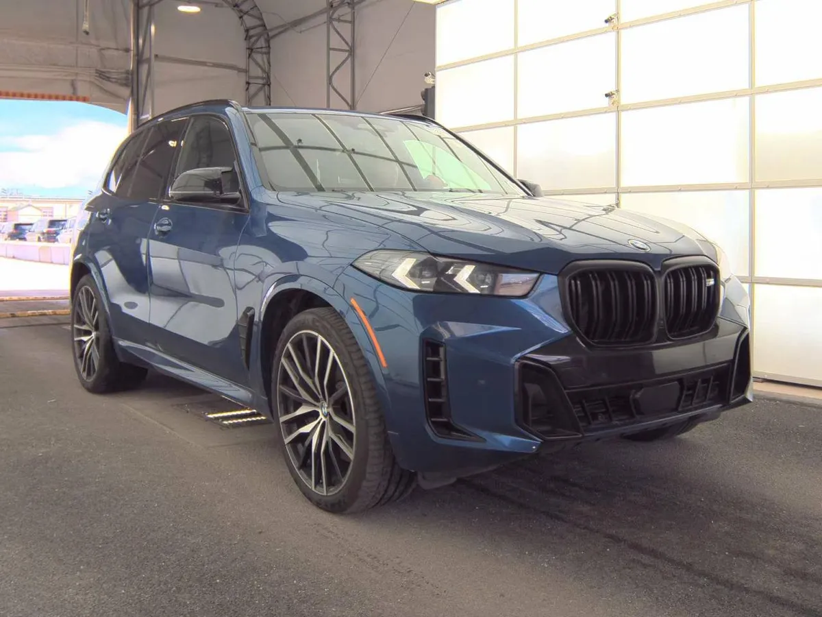 BMW X5 SPORTS ACTIVITY VEHICLE 2024